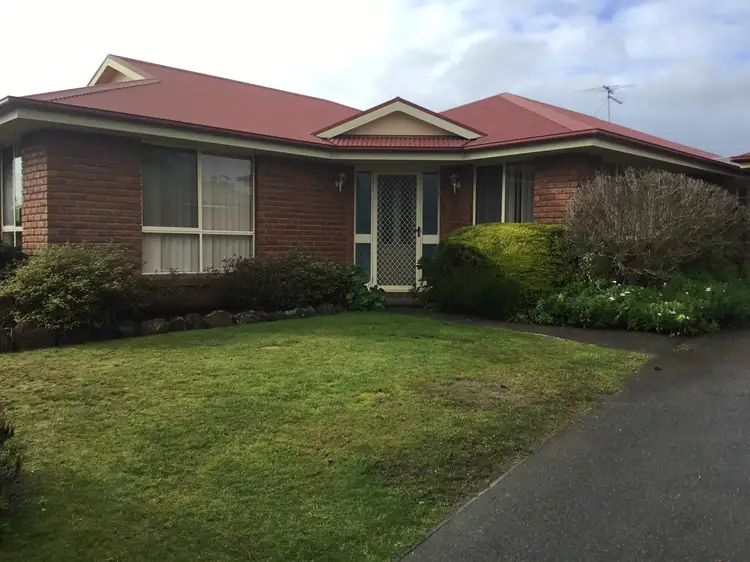 21 St Clair Road