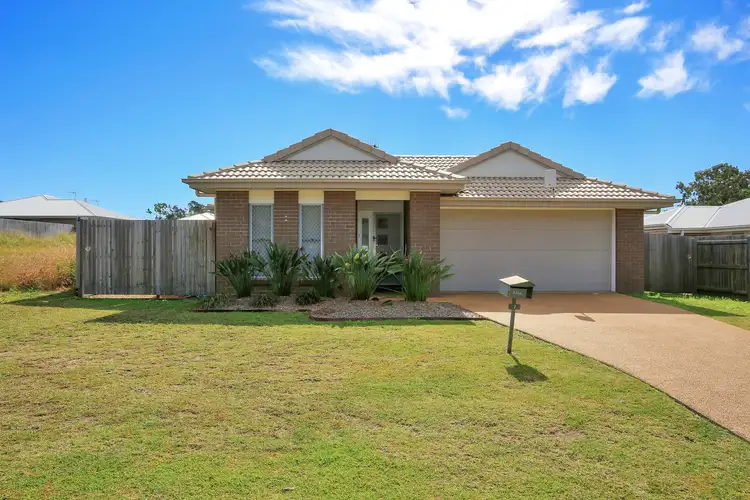 7 Sharp Crescent..., Branyan QLD 4670