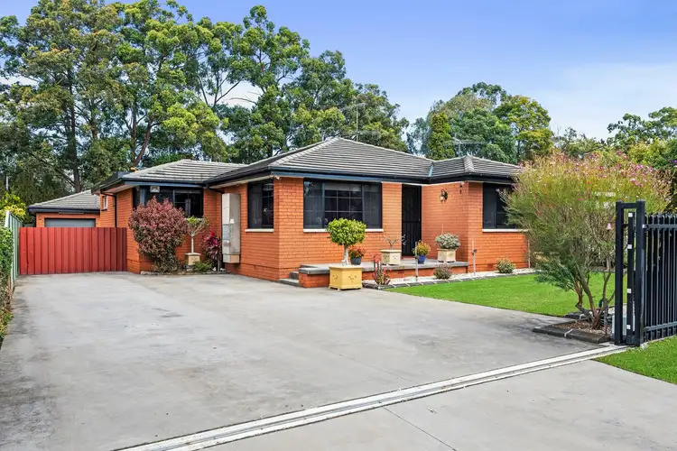 13 Christine Street, Northmead NSW 2152