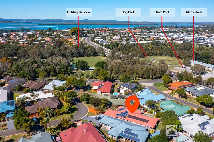 6 Butler Place, Redland Bay QLD 4165