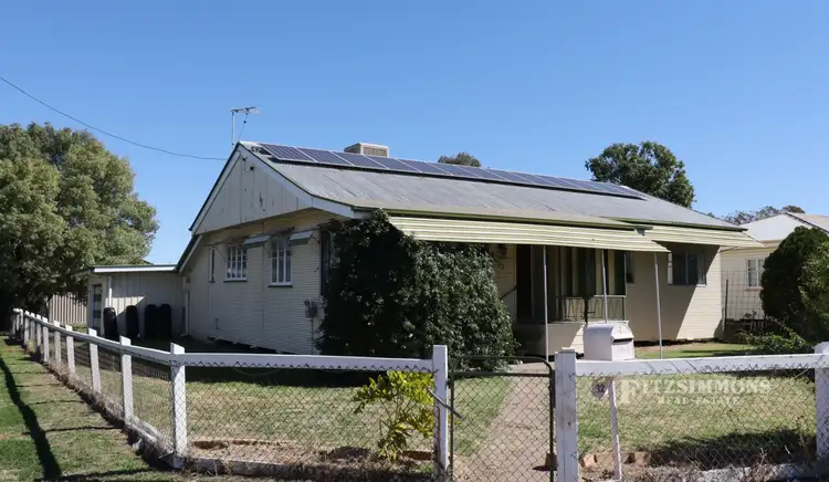 32 Palmer Street, Dalby QLD 4405