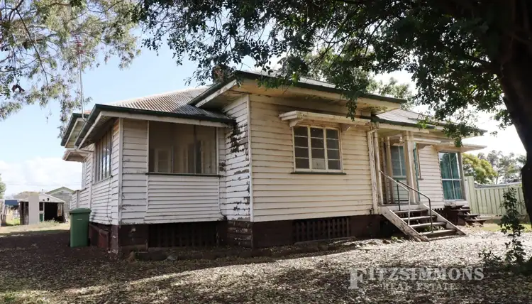 8 Moy Street, Dalby QLD 4405
