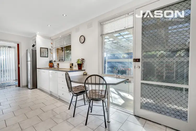 Fifth view of Homely house listing, 8 Gaynor Crescent, Gladstone Park VIC 3043