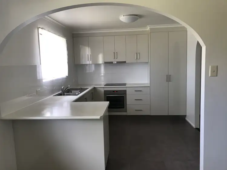 Second view of Homely house listing, 3 Brand Court, Beaconsfield QLD 4740