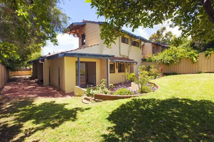 7/11 Airlie Street, Claremont WA 6010
