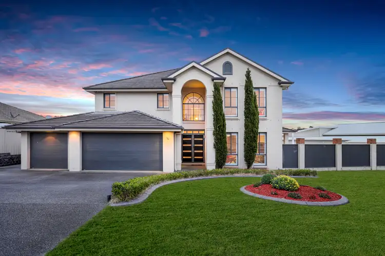 10 Upington Drive