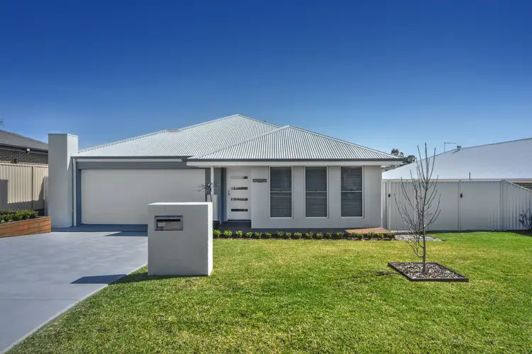 Main view of Homely house listing, 20 Jindalee Crescent, Nowra NSW 2541