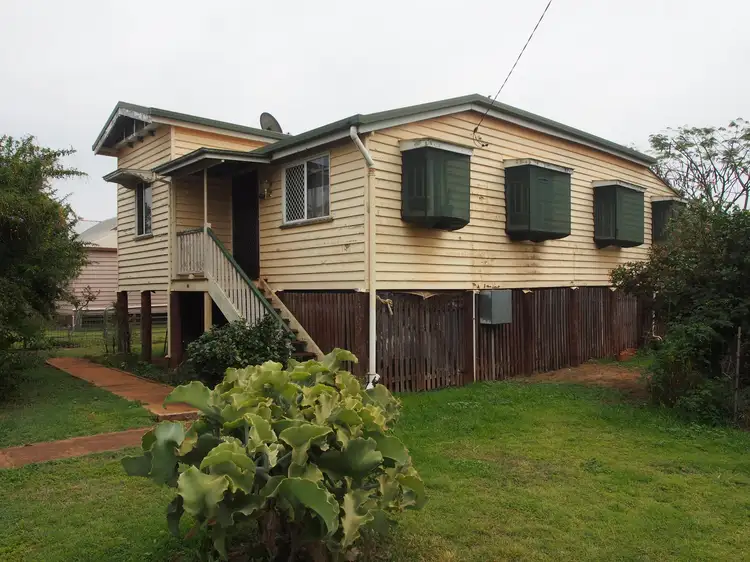 9 PIZZEY STREET, Childers QLD 4660