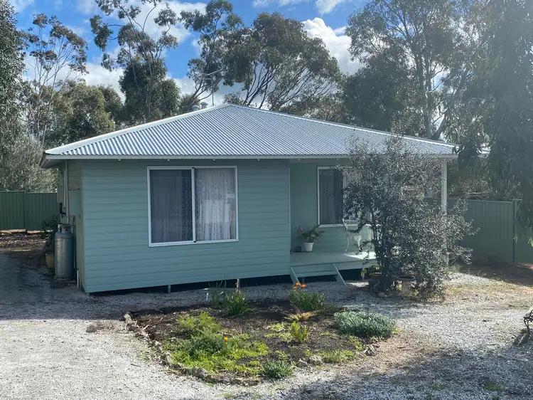 19 Brockman St, Beverley WA 6304