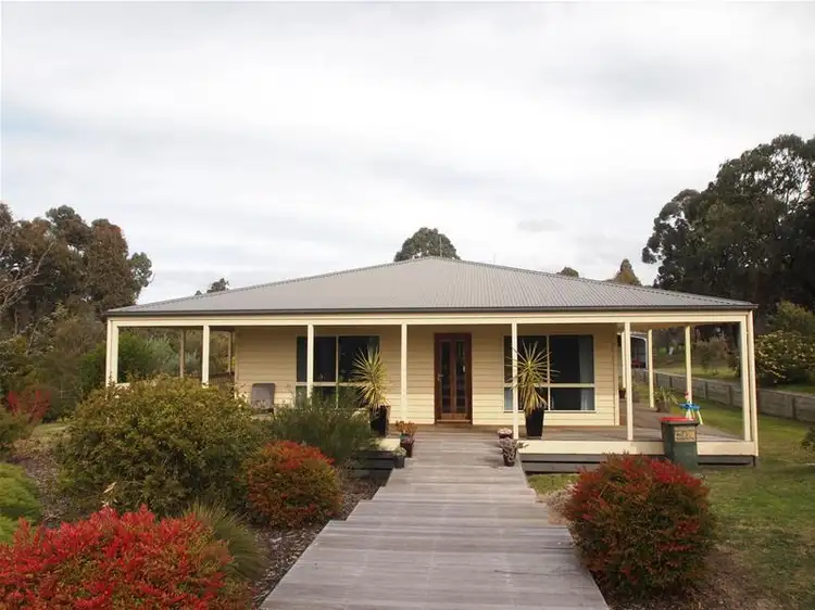 5 Damons Road, Mount Taylor VIC 3875