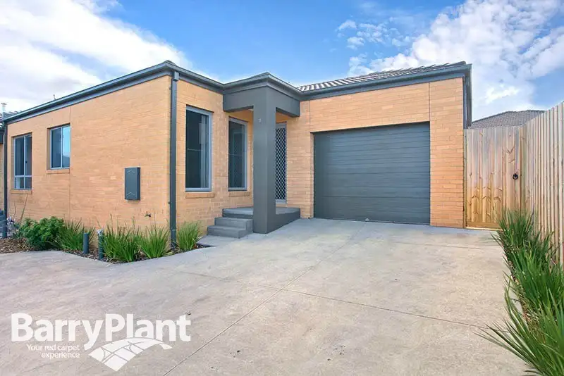 Main view of Homely unit listing, 2/43 Waugh Street, Sunbury VIC 3429
