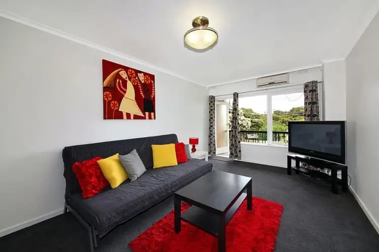 5/1 Rosstown Road, Carnegie VIC 3163