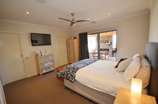 Seventh view of Homely house listing, 18 Bridlington Avenue, Echuca VIC 3564