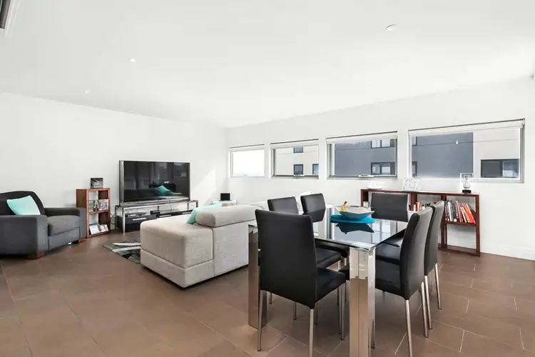 903/91-93 Tram Road, Doncaster VIC 3108