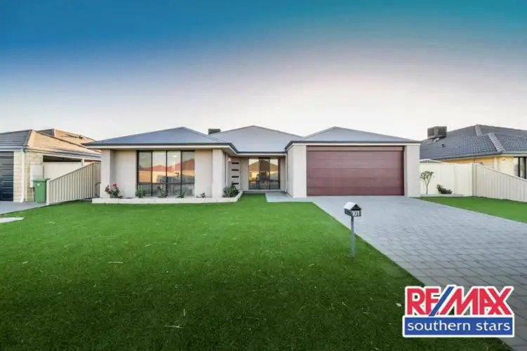 101 Sheffield Rd, Wattle Grove WA 6107