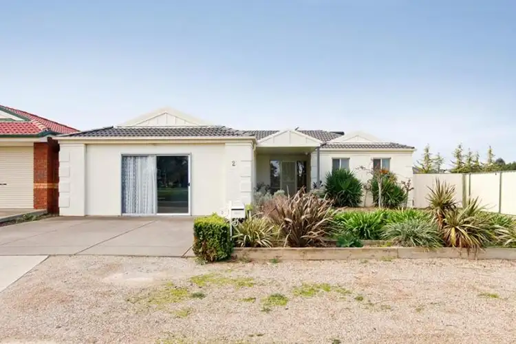 2 Windle Court, Truganina VIC 3029