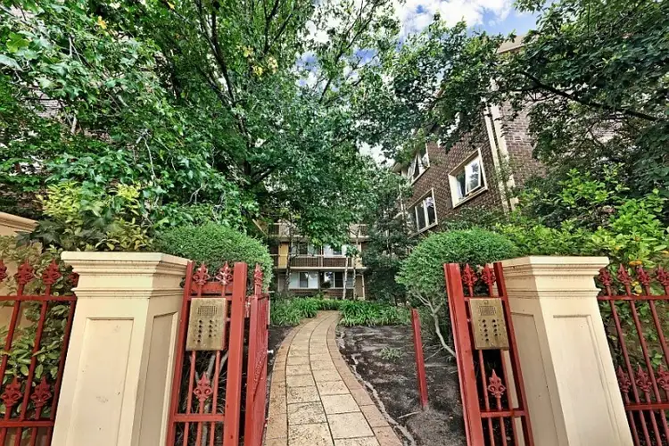 Fourth view of Homely apartment listing, 4/236 Wattletree Road, Malvern VIC 3144