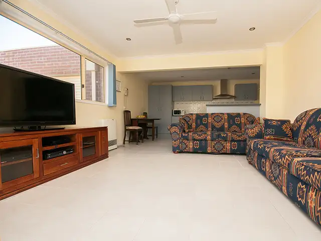 Seventh view of Homely house listing, 15 Oxford Way, Wyndham Vale VIC 3024