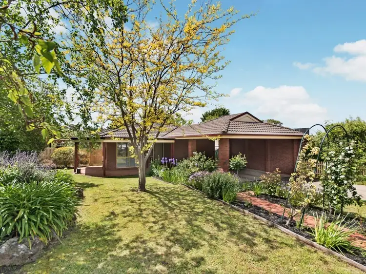 Second view of Homely house listing, 4 Brierly Court, Sunbury VIC 3429