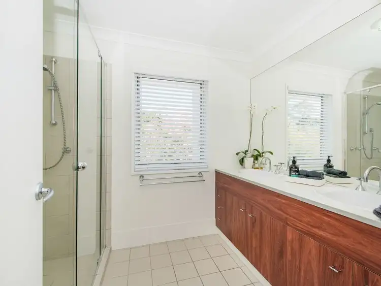 Sixth view of Homely house listing, 8 Tomahawk Close, Murarrie QLD 4172