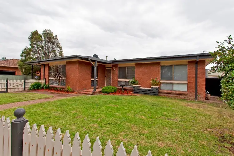 576 Mann Street, Lavington NSW 2641