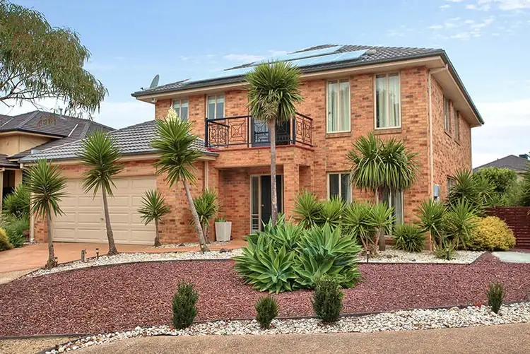 26 Viewbank Court, Sanctuary Lakes VIC 3030