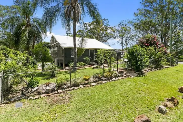 33 East Owen Street, Raceview QLD 4305