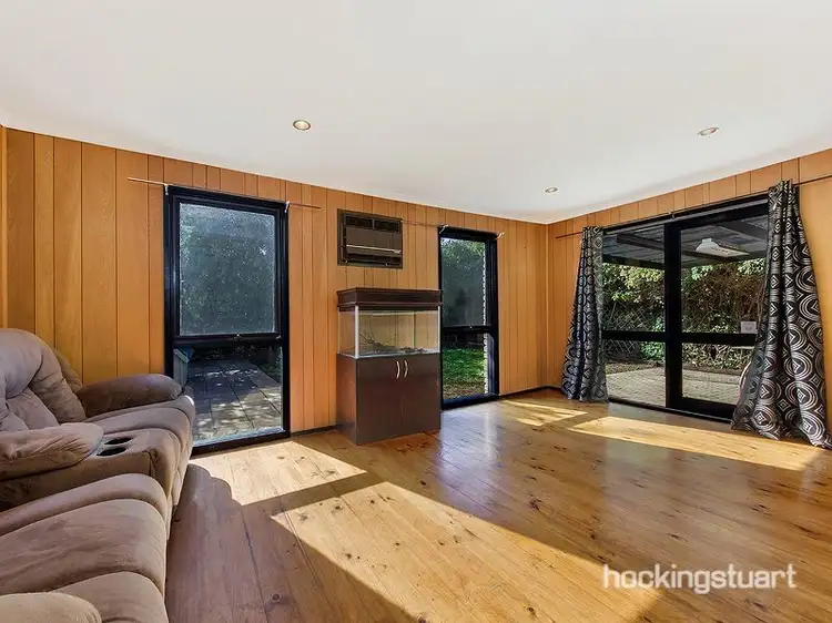 Fifth view of Homely house listing, 2 Magnolia Avenue, Kings Park VIC 3021