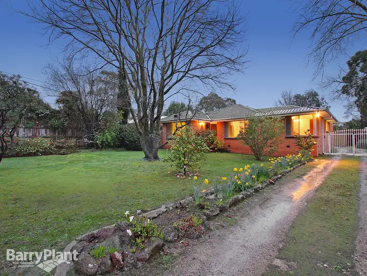 6 Commercial Road, Ferntree Gully VIC 3156