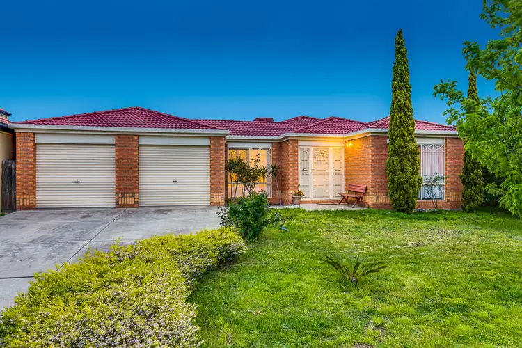 48 Bungarim Wynd, Sydenham VIC 3037