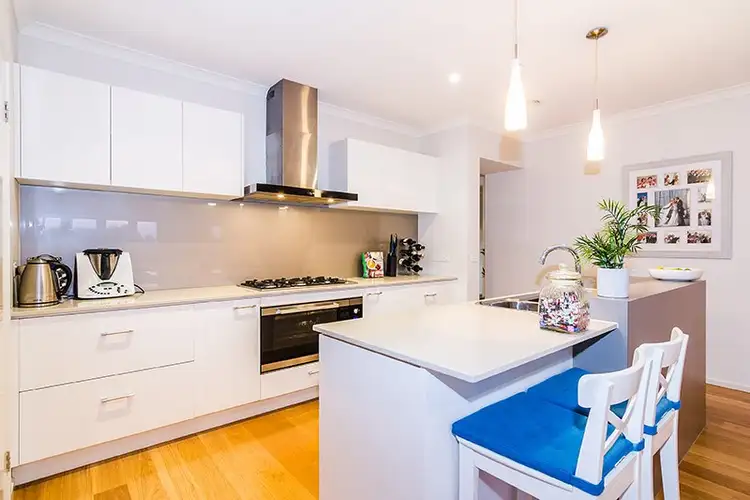 Fifth view of Homely house listing, 6 Clarence Court, Sandhurst VIC 3977