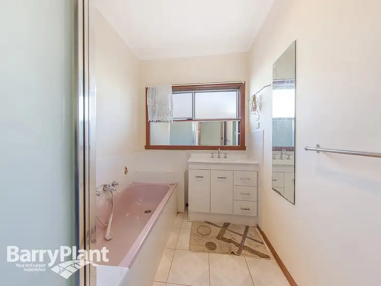 Fifth view of Homely house listing, 63 Mulhall Drive, St Albans VIC 3021
