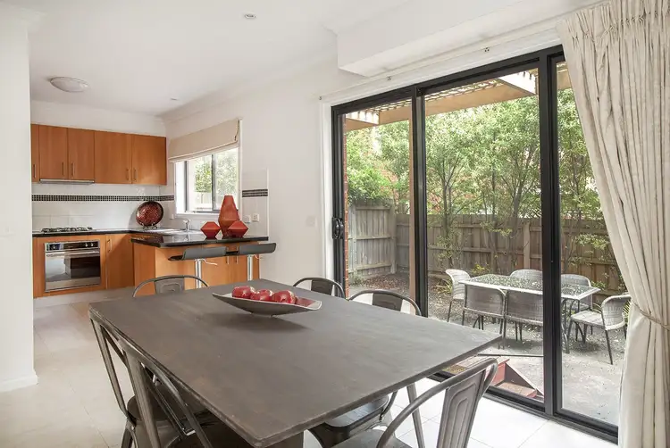 Fourth view of Homely townhouse listing, 2/735 Boronia Road, Wantirna VIC 3152
