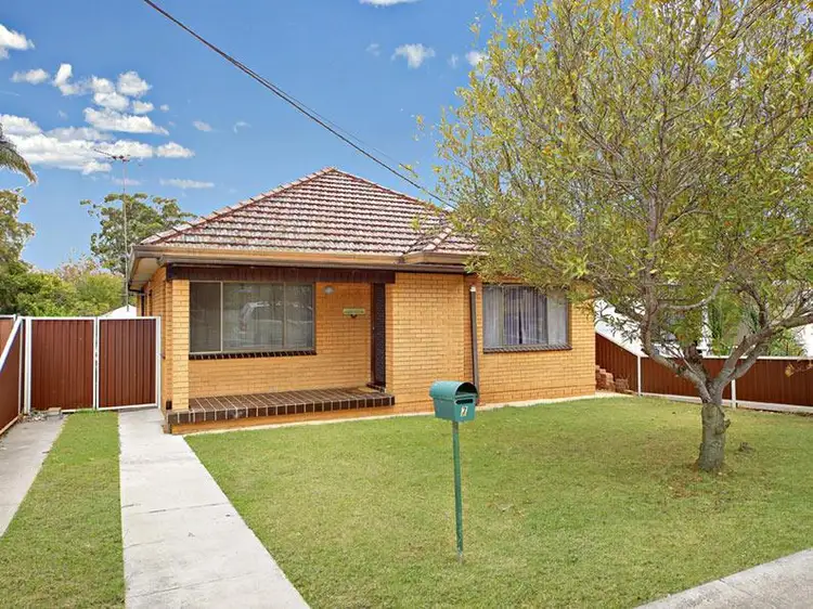 7 Bransgrove Road, Revesby NSW 2212
