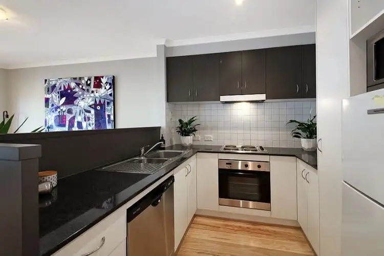 Fifth view of Homely apartment listing, 8/40 Wattletree Road, Armadale VIC 3143