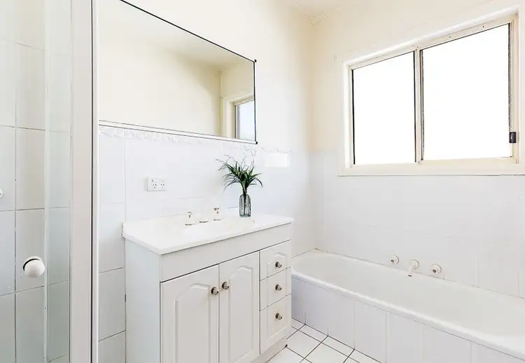 Fourth view of Homely unit listing, 1/124 Mitcham Road, Donvale VIC 3111