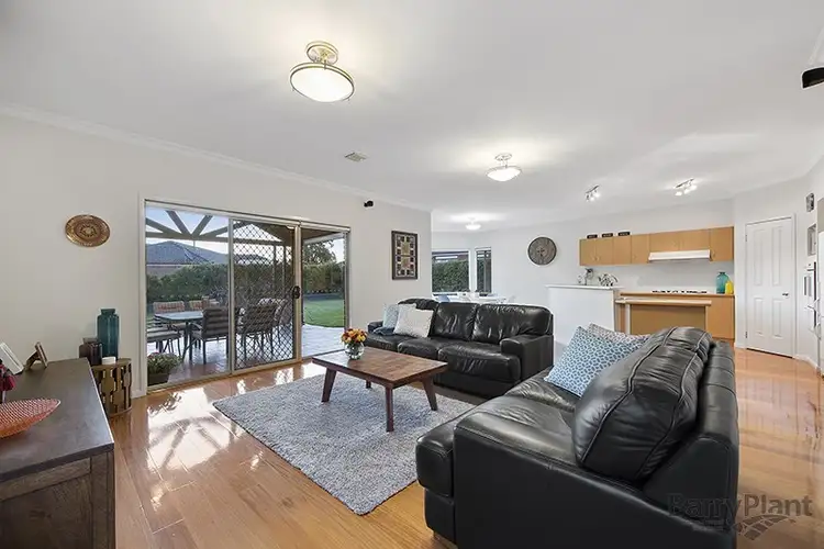 Second view of Homely house listing, 9 Daisy Drive, Bundoora VIC 3083