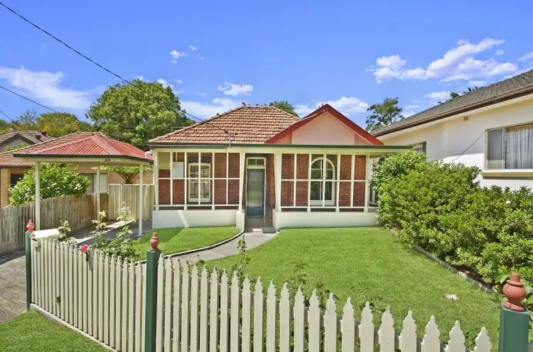 304 Rowe Street, Eastwood NSW 2122