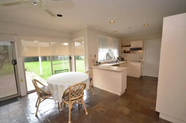 Sixth view of Homely house listing, 6 Hillview Avenue, Moama NSW 2731