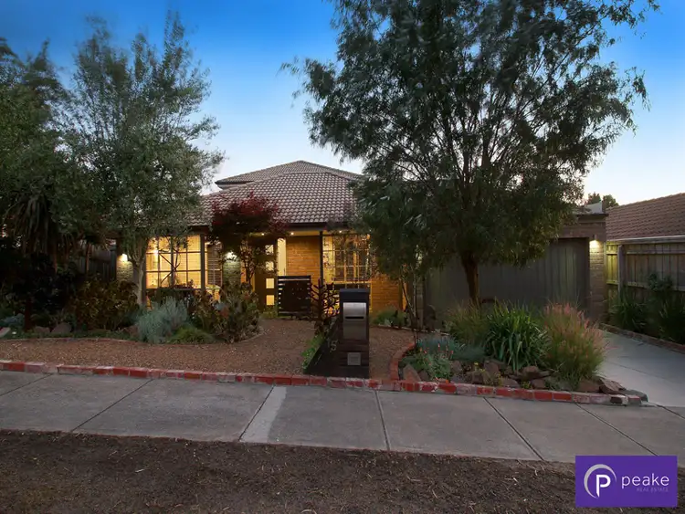 15 Millgrove Way, Berwick VIC 3806