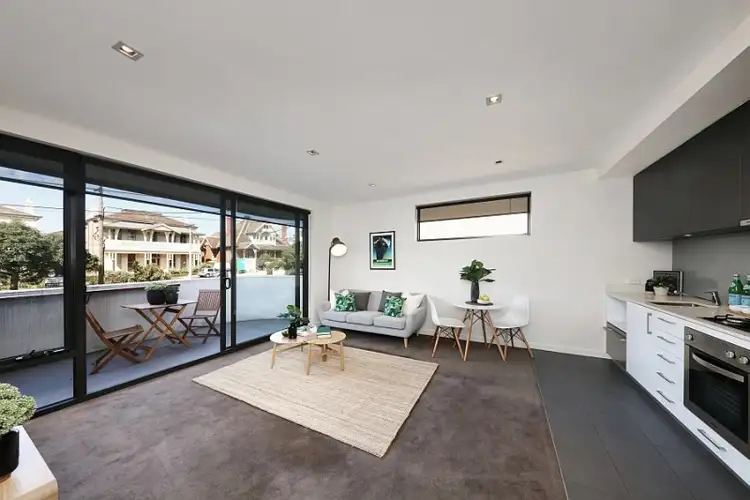 Third view of Homely apartment listing, 8/111 Riversdale Road, Hawthorn VIC 3122