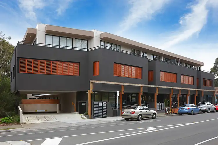 Third view of Homely apartment listing, 5/108 Glen Iris Road, Glen Iris VIC 3146