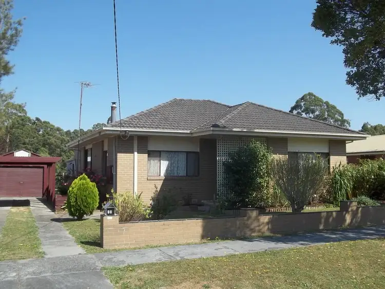 19 Victory Avenue, Foster VIC 3960