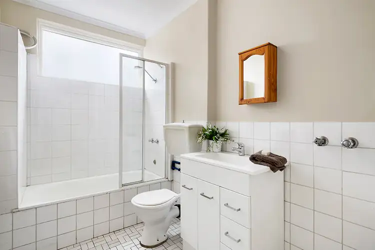 Sixth view of Homely apartment listing, 4/49 Coonans Road, Pascoe Vale South VIC 3044