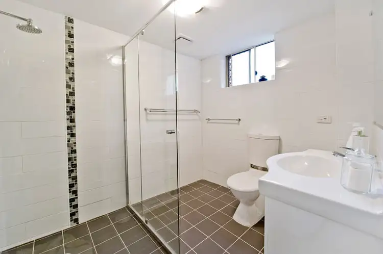Third view of Homely apartment listing, 3/2-4 Cairo Street, Rockdale NSW 2216