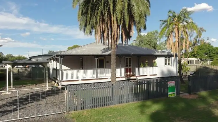 9 Wood Street, Dalby QLD 4405