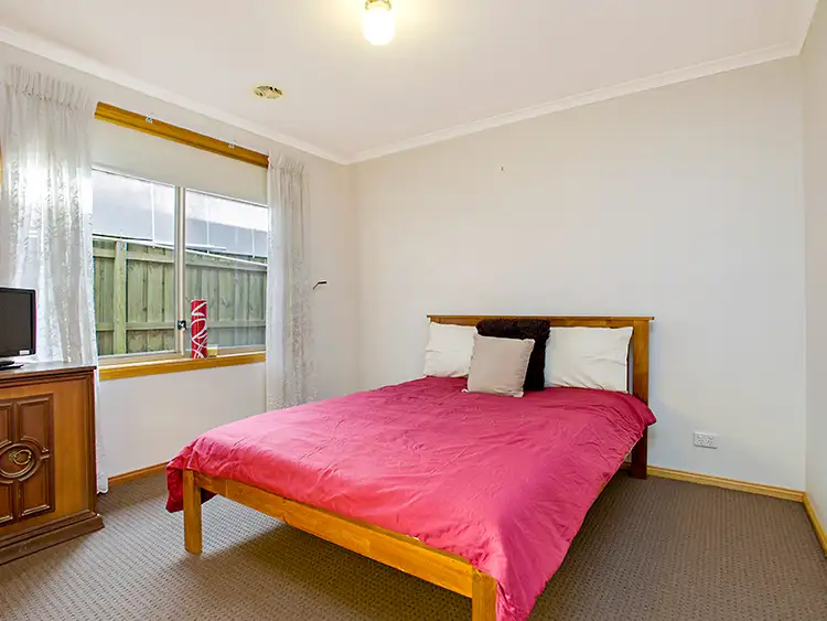 Seventh view of Homely house listing, 33 Mirabella Close, Werribee VIC 3030