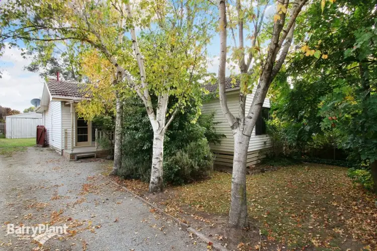 54 Lampard Road, Drouin VIC 3818