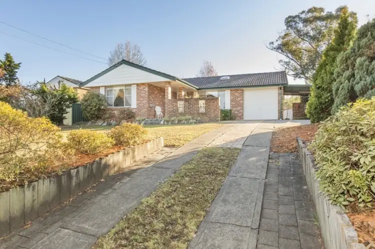 77 Linksview Road, Springwood NSW 2777