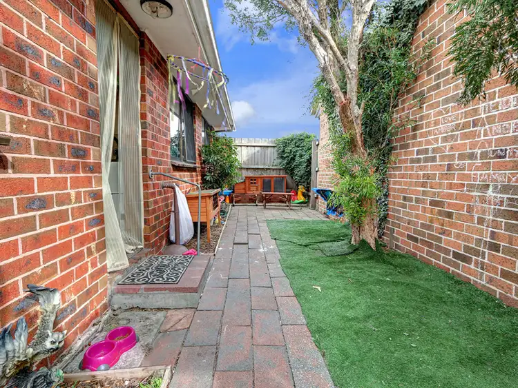 Second view of Homely unit listing, 5/29 Cricklewood Avenue, Frankston VIC 3199